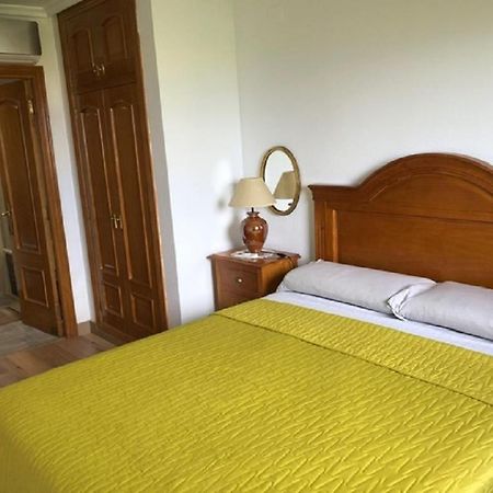 Valencia, Ideally Located 3Bed-2Bath Apart.Few Mints Walk From Beach,Pool,Shop. 珀特萨普拉亚 外观 照片